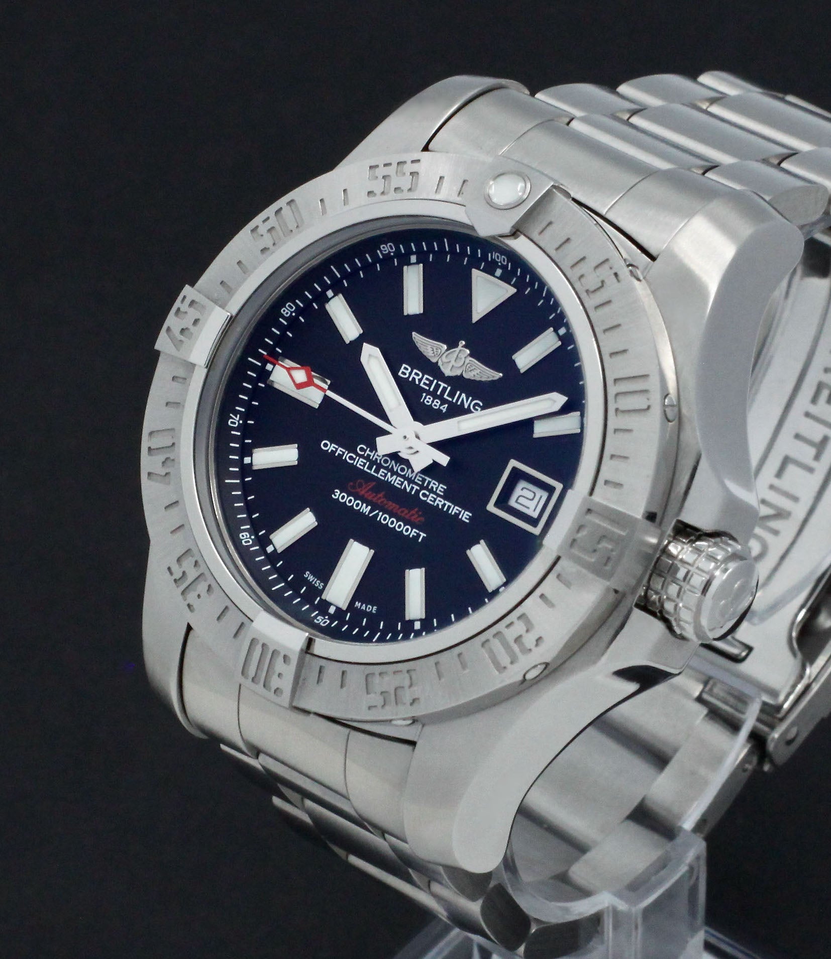 Breitling Avenger II A1733110 - 2017 - Breitling horloge - Breitling kopen - Breitling heren horloge - Trophies Watches