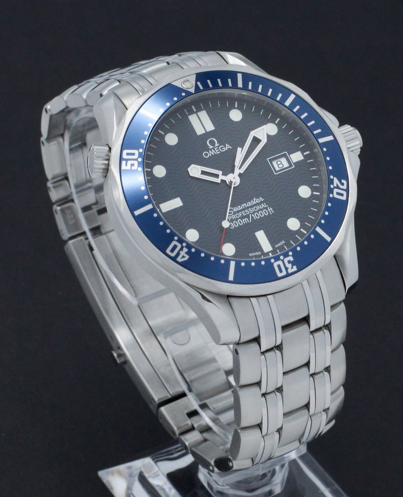 Omega Seamaster Diver 300 M 2541.80.00 - 1998 - Omega horloge - Omega kopen - Omega heren horloge - Trophies Watches