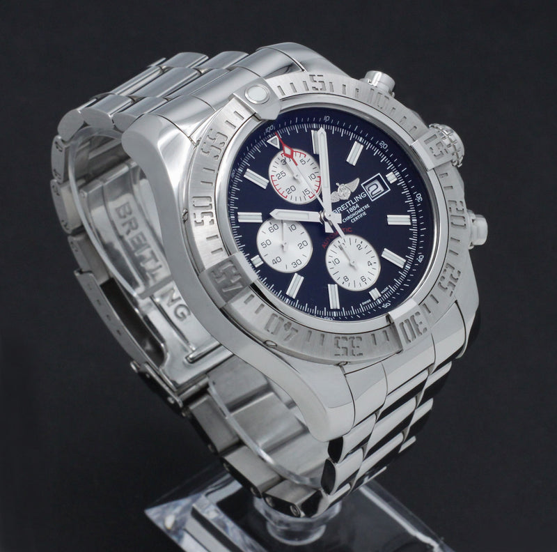 Breitling Super Avenger II A13371 - 2018 - Breitling horloge - Breitling kopen - Breitling heren horloge - Trophies Watches