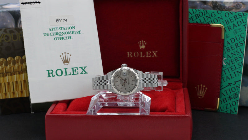 Rolex Oyster Perpetual Lady Datejust 69174 - 1999 - Rolex horloge - Rolex kopen - Rolex dames horloge - Trophies Watches