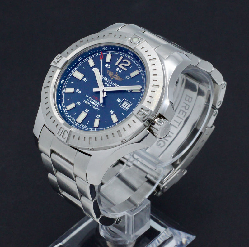 Breitling Colt A17388 - 2018 - Breitling horloge - Breitling kopen - Breitling heren horloge - Trophies Watches