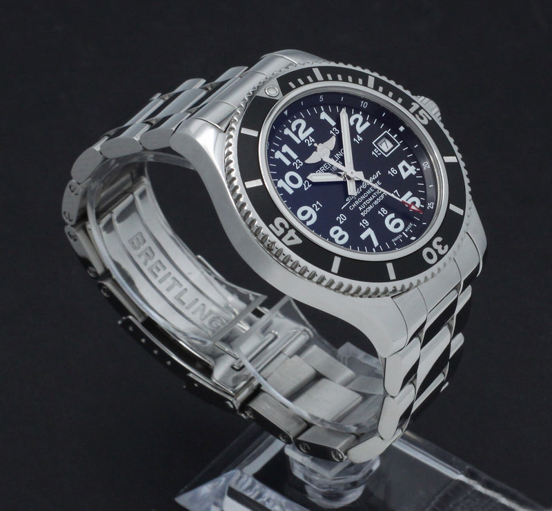Breitling Superocean 42 A17365 - 2021 - Breitling horloge - Breitling kopen - Breitling heren horloge - Trophies Watches