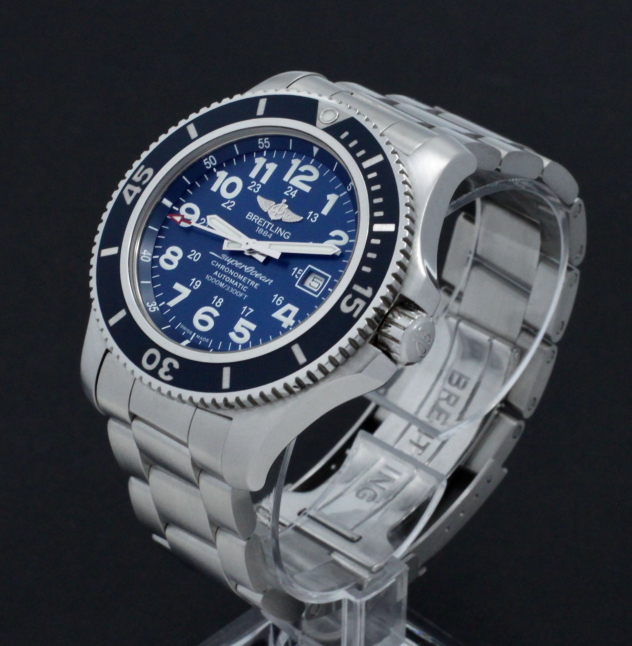 Breitling Superocean II 44 A17392 - 2017 - Breitling horloge - Breitling kopen - Breitling heren horloge - Trophies Watches