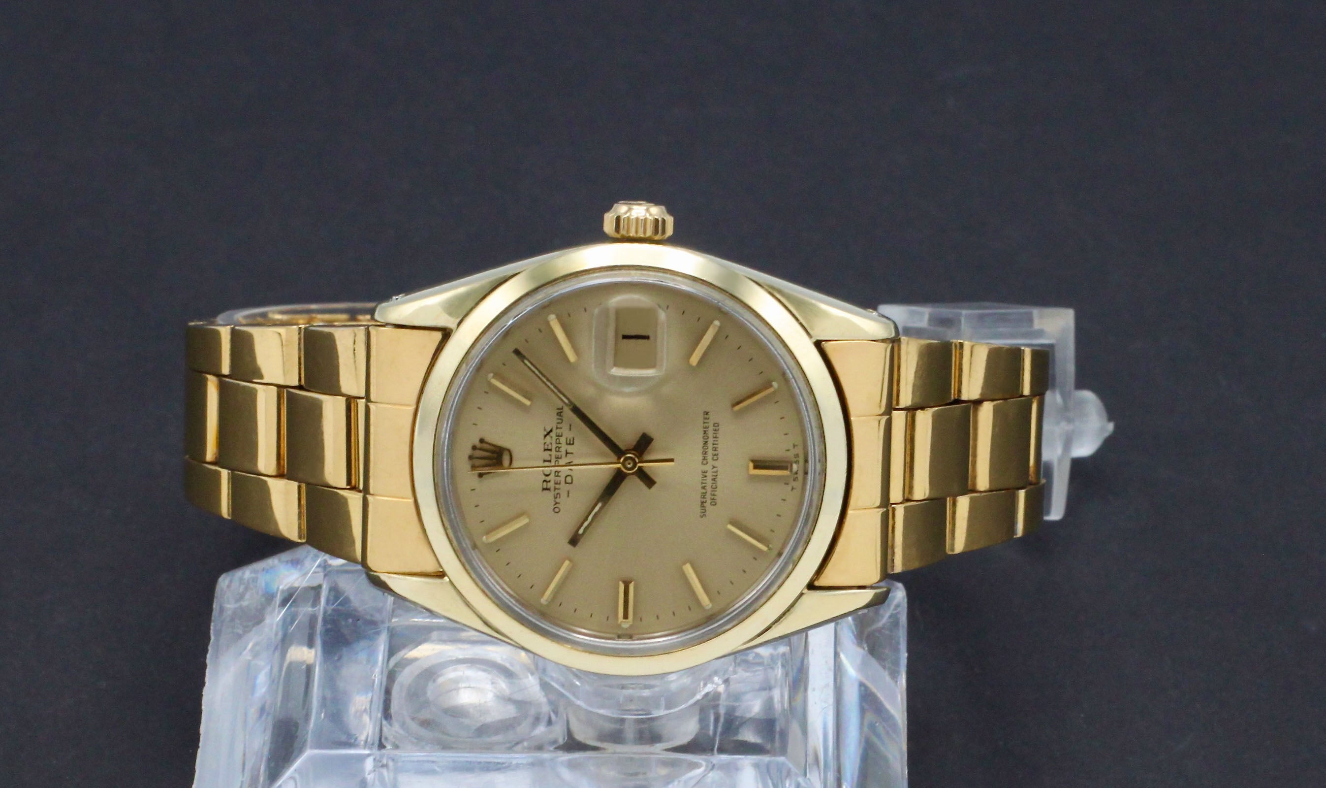 Rolex Oyster Perpetual Date 1550 - 1972 - Rolex horloge - Rolex kopen - Rolex heren horloge - Trophies Watches