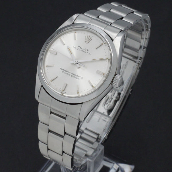 Rolex Oyster Perpetual 34 1002 - 1967 - Rolex horloge - Rolex kopen - Rolex heren horloge - Trophies Watches
